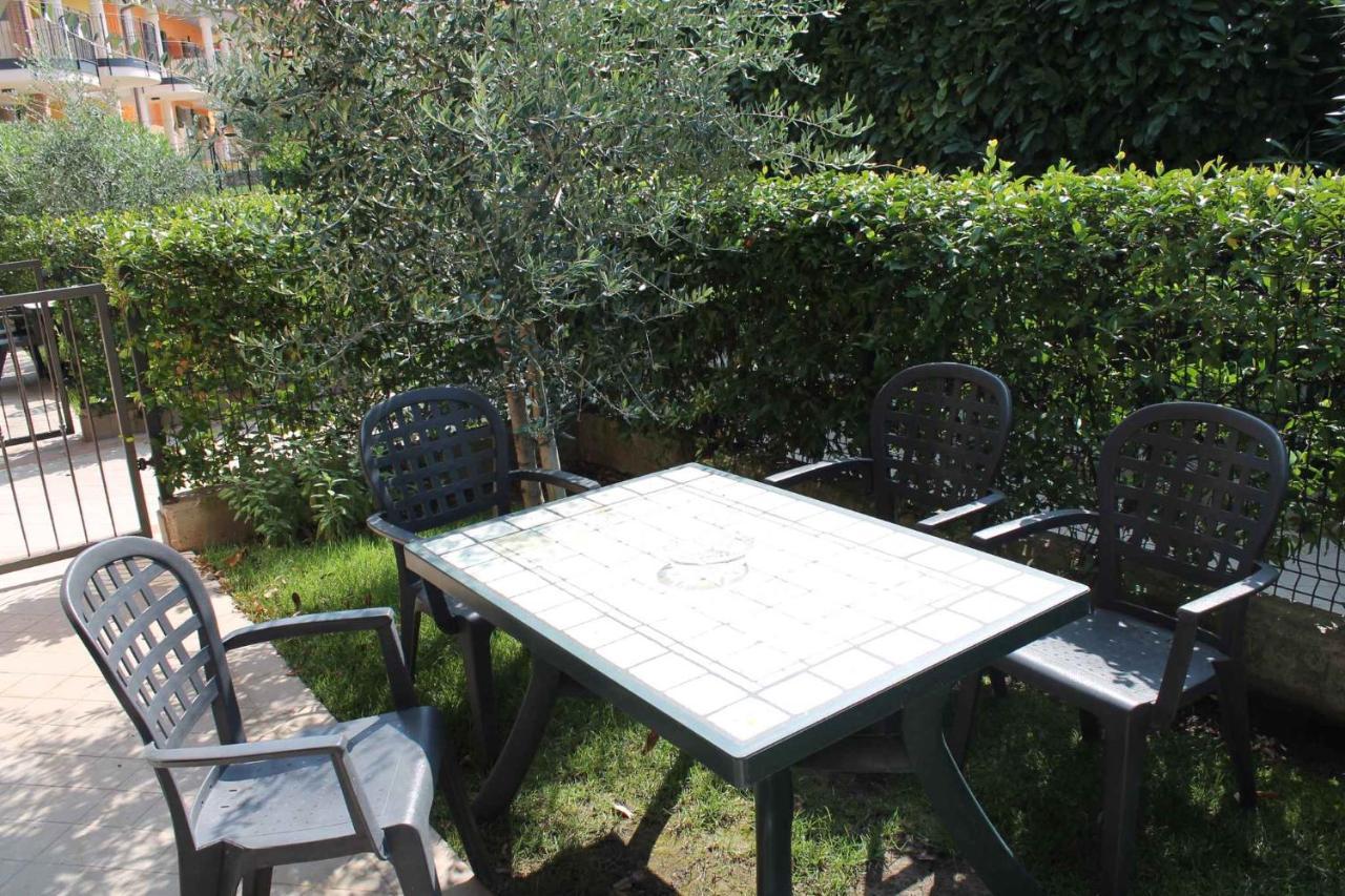 Apartments In Lazise - Gardasee 30250 Esterno foto