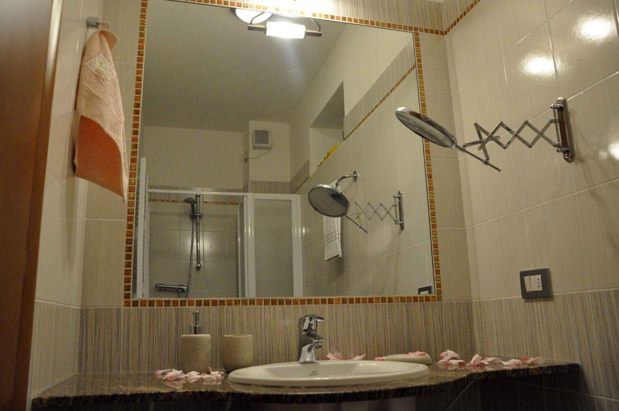 Apartments In Lazise - Gardasee 30250 Esterno foto